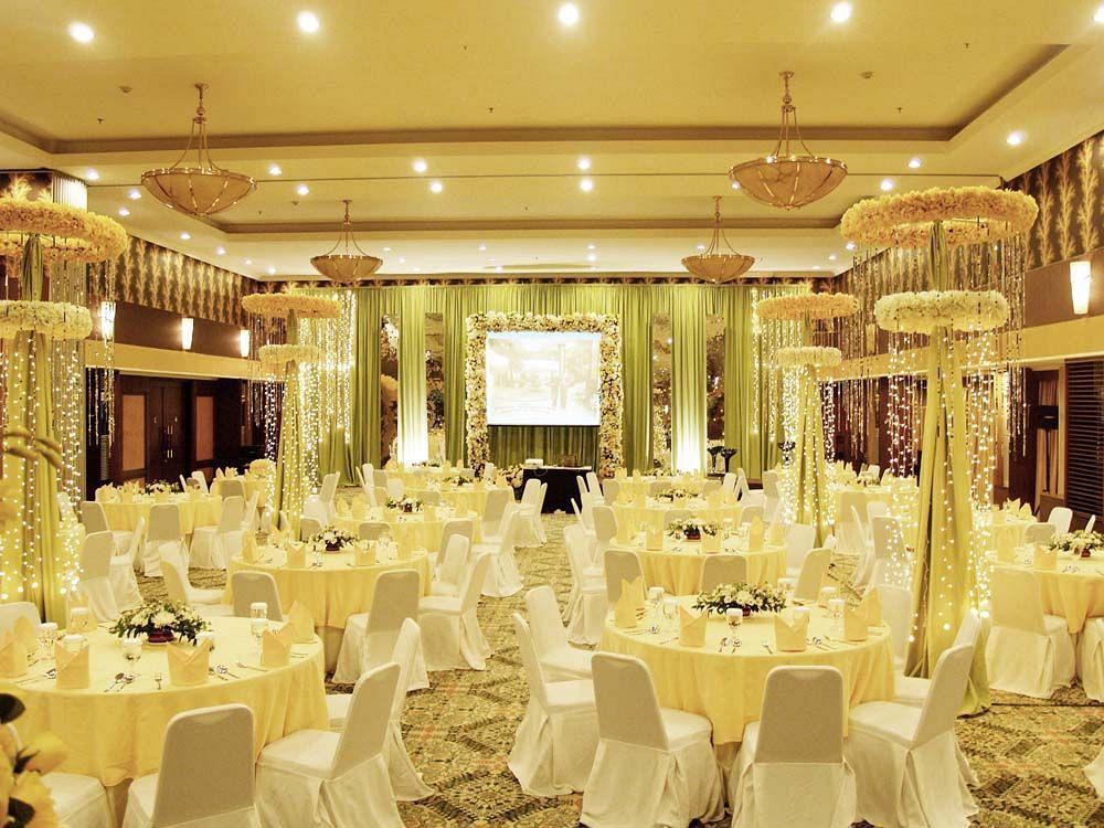 Aston Tropicana Hotel Bandung Exterior photo